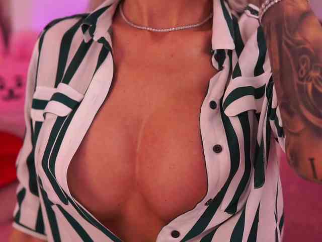 TheFallingAngel webcam
