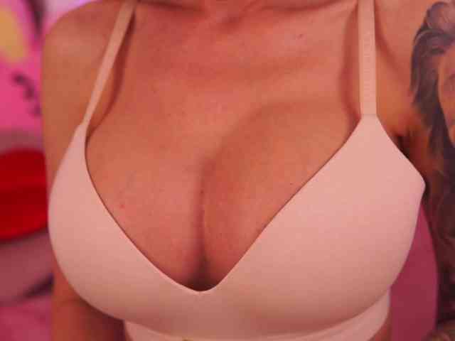 TheFallingAngel webcam
