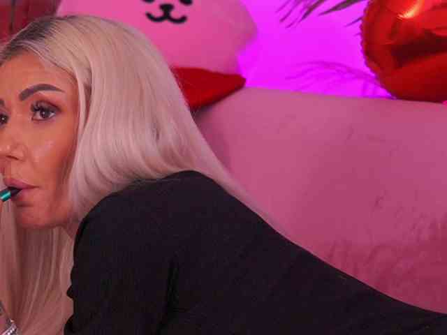 TheFallingAngel webcam