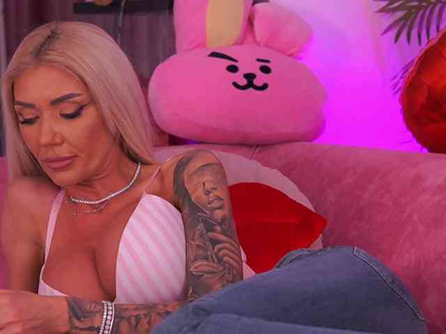 TheFallingAngel webcam