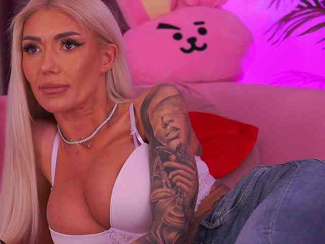 TheFallingAngel webcam