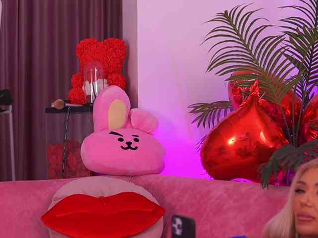 TheFallingAngel webcam