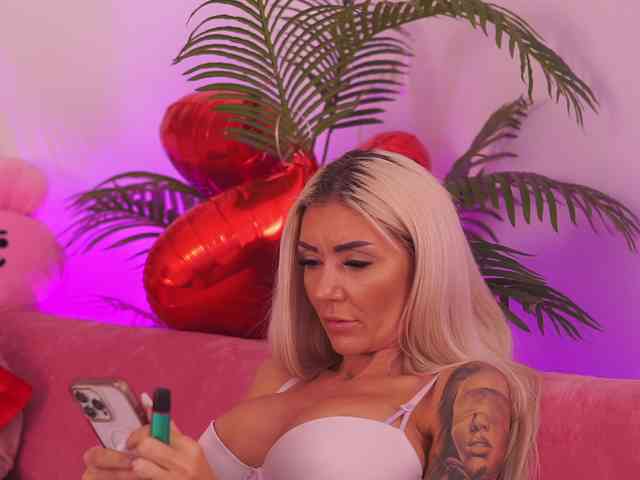 TheFallingAngel webcam