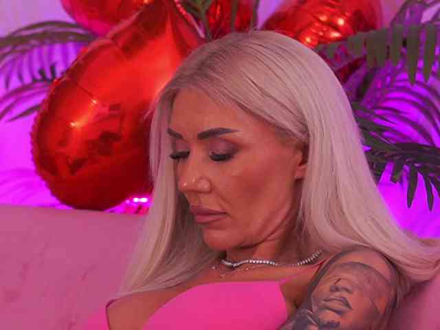 TheFallingAngel webcam