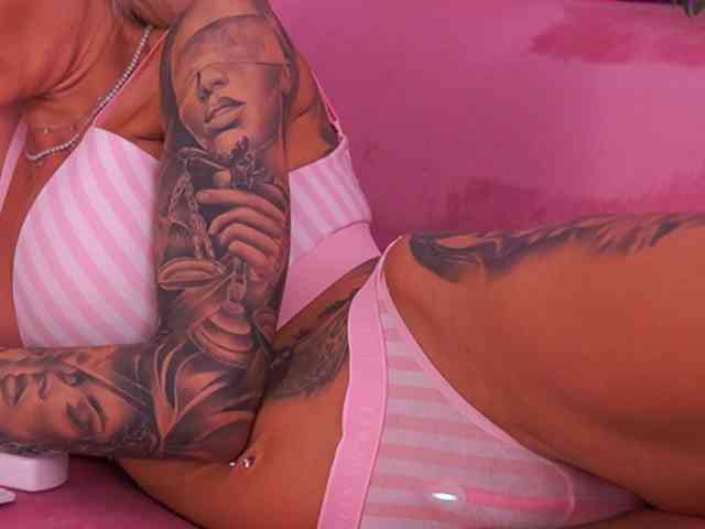 TheFallingAngel webcam