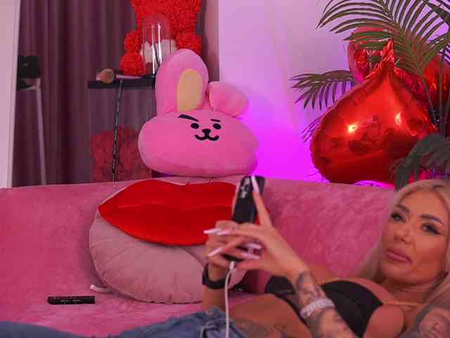 TheFallingAngel webcam