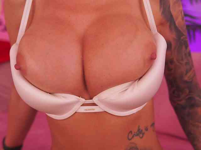 TheFallingAngel webcam