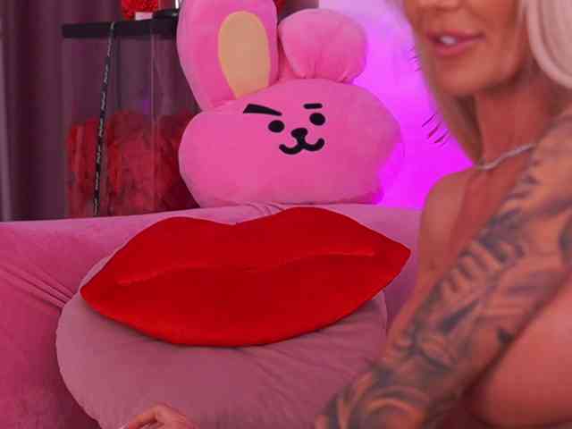 TheFallingAngel webcam