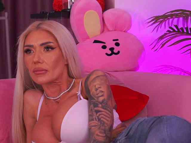 TheFallingAngel webcam