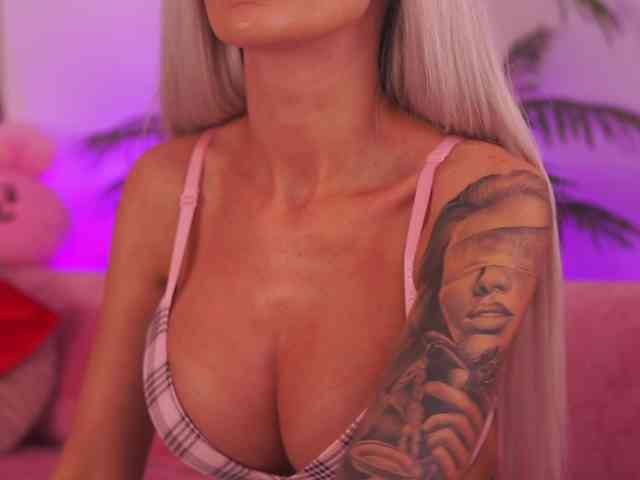 TheFallingAngel webcam