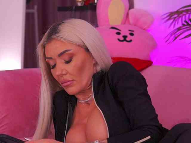 TheFallingAngel webcam