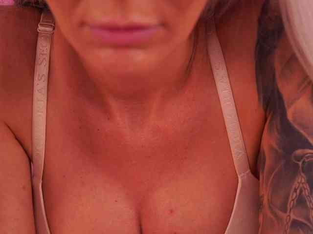TheFallingAngel webcam