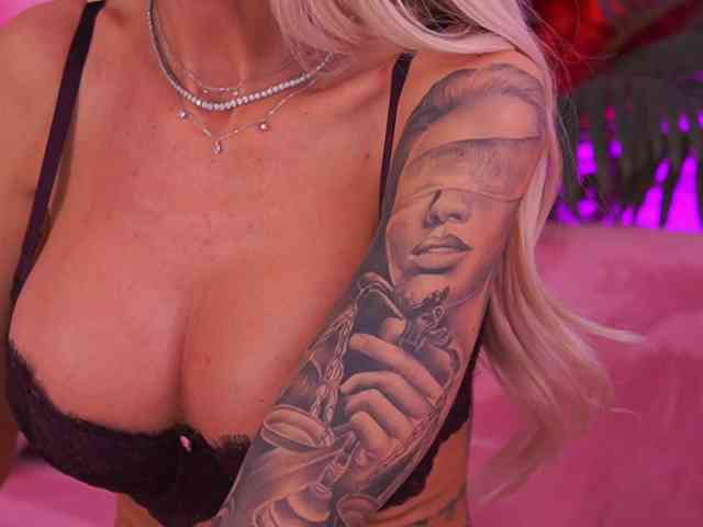 TheFallingAngel webcam