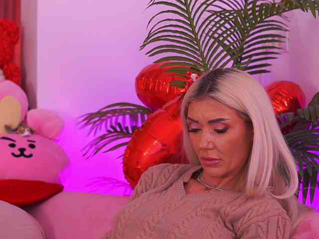 TheFallingAngel webcam