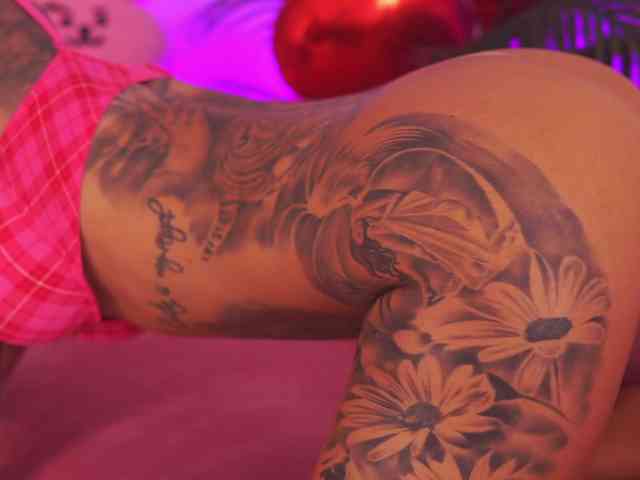 TheFallingAngel Live Webcam on BongaCams