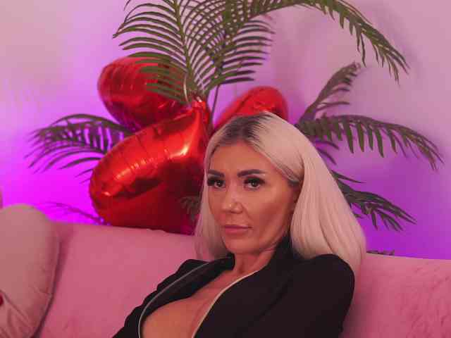 TheFallingAngel webcam