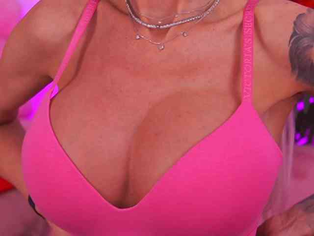 TheFallingAngel webcam