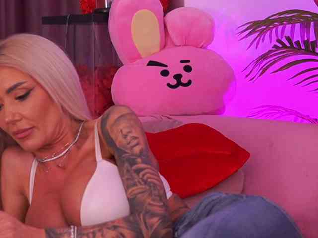 TheFallingAngel webcam