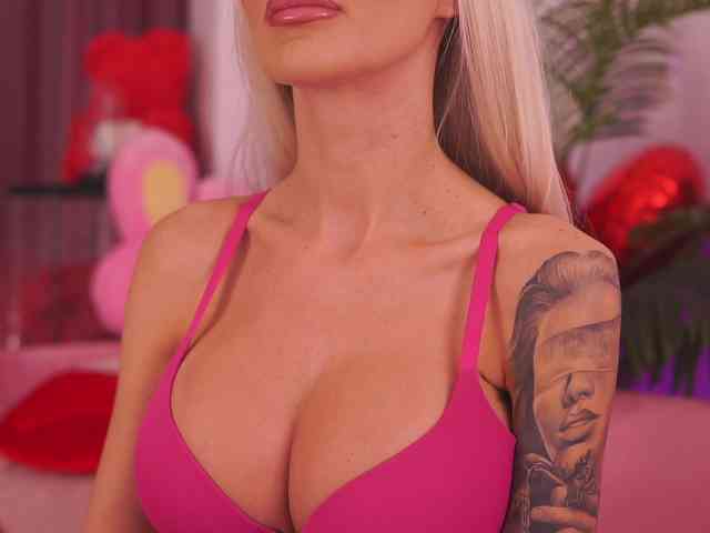 TheFallingAngel Live Webcam on BongaCams