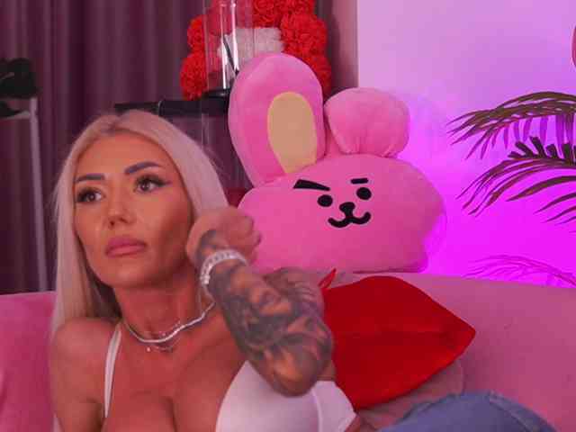 TheFallingAngel webcam