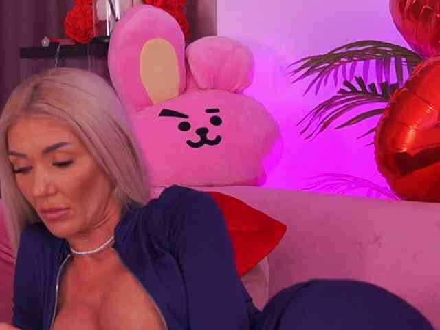 TheFallingAngel webcam