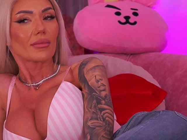 TheFallingAngel webcam