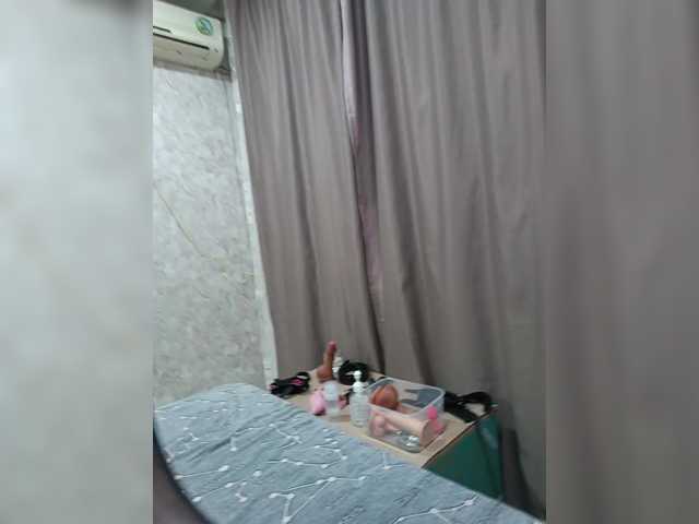 Admire naked camwhore KotandSusie KotandSusie from BongaCams