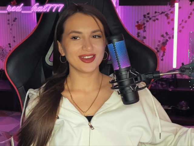 Supergirl7771's BongaCams show and profile