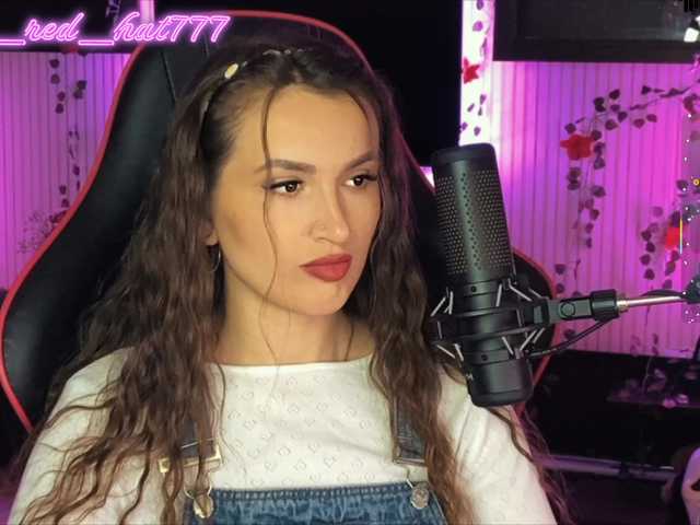 Supergirl7771's BongaCams show and profile