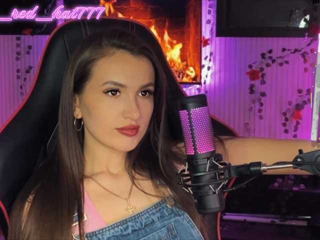 Supergirl7771's BongaCams show and profile