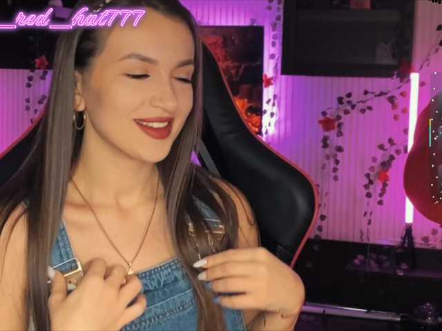 Supergirl7771's BongaCams show and profile