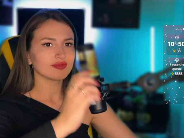 online web cam show Supergirl7771