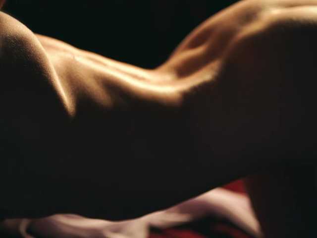 MiaVebes's BongaCams show and profile