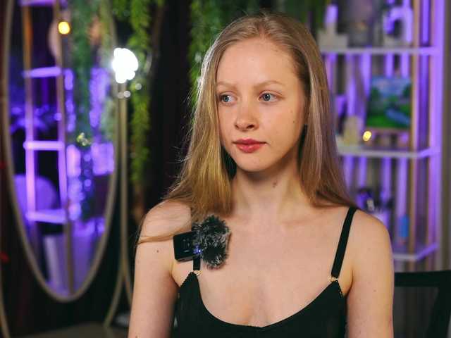 MiaVebes on uz-parno