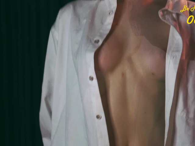 MiaVebes live cam profile