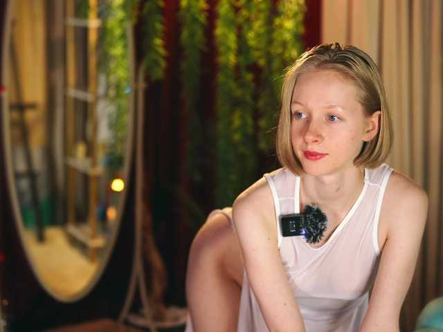 MiaVebes's BongaCams profile