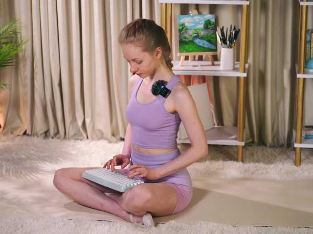 MiaVebes's BongaCams show and profile