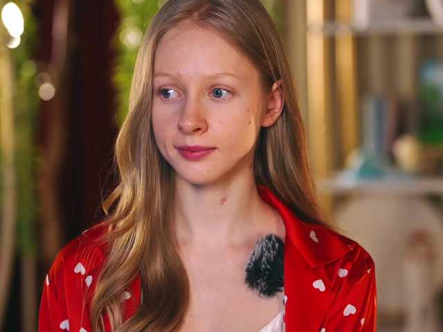 MiaVebes's BongaCams show and profile