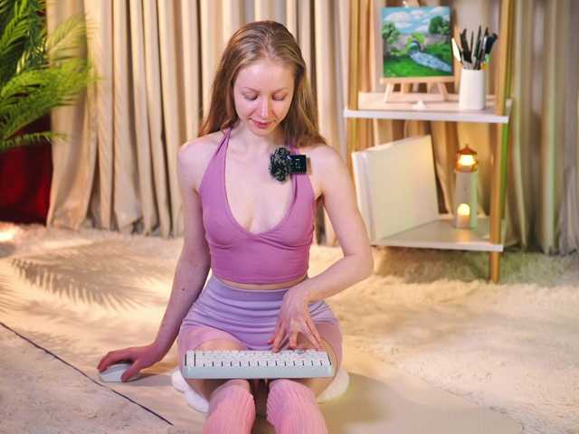 MiaVebes's BongaCams show and profile