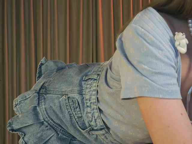 MiaVebes Live Webcam on {site_name}