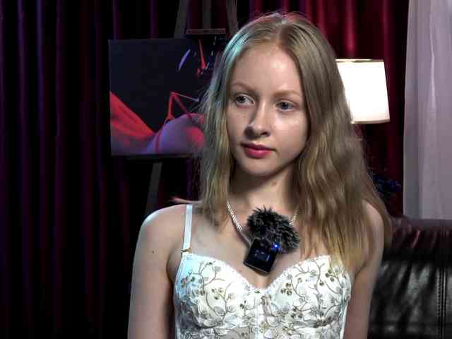 free live cam online MiaVebes