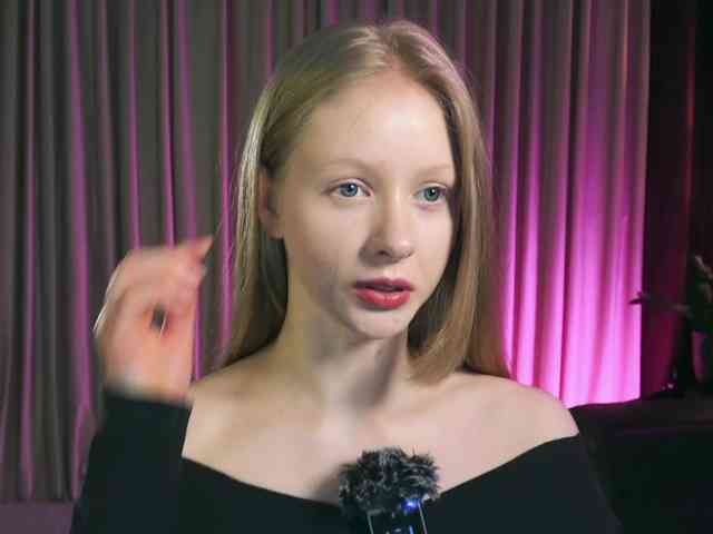 MiaVebes Live Webcam on BongaCams