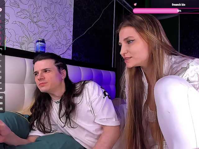 QueenAfina's BongaCams show and profile