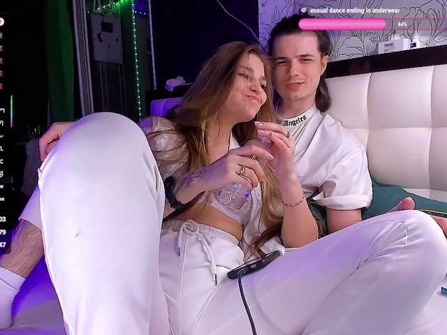 QueenAfina's BongaCams profile