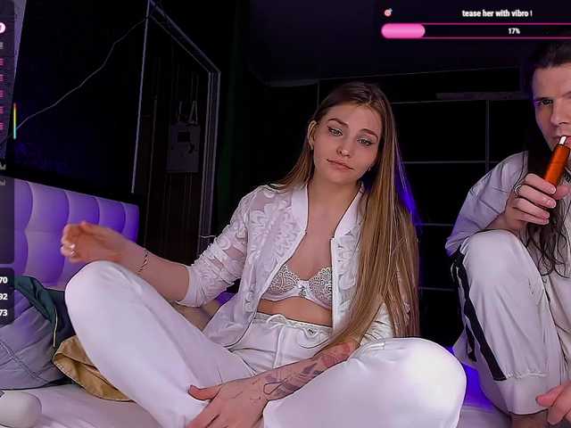 QueenAfina's BongaCams show and profile