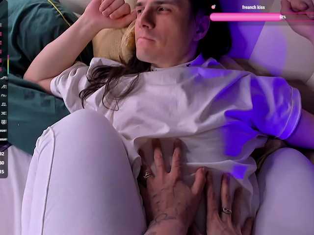 QueenAfina's BongaCams show and profile