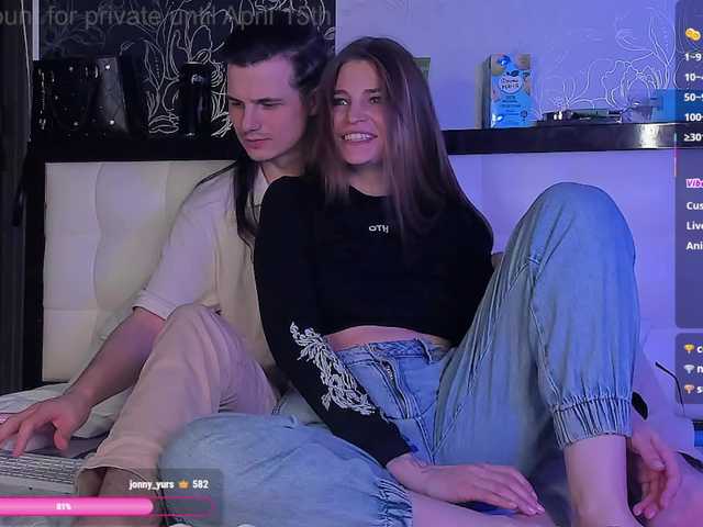 QueenAfina's BongaCams show and profile