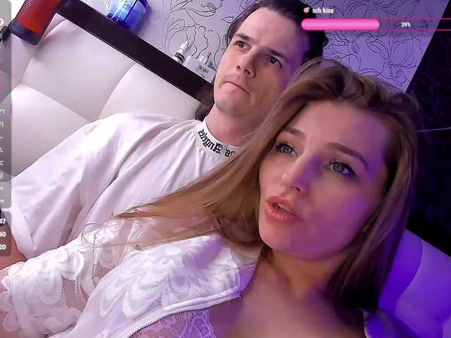 QueenAfina's BongaCams profile