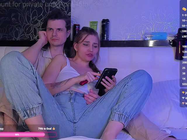 QueenAfina's BongaCams show and profile