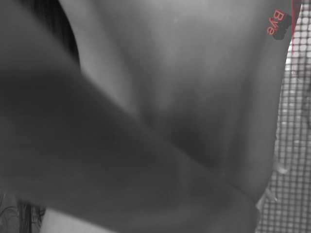 QueenAfina's BongaCams show and profile